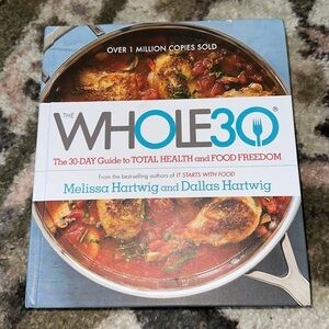 Whole 30‎ hardcover book EUC